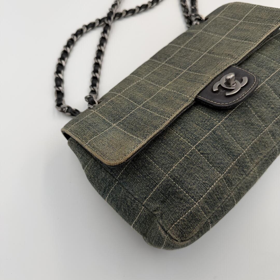 2000 Chanel Blue Denim Chocolate Bar Flap Shoulder Bag