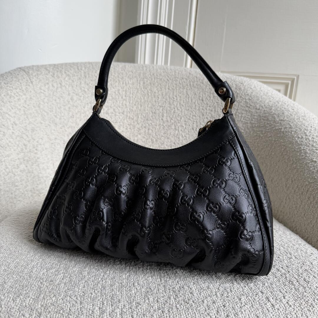 Gucci Guccissima Abbey Leather Black Shoulder Bag