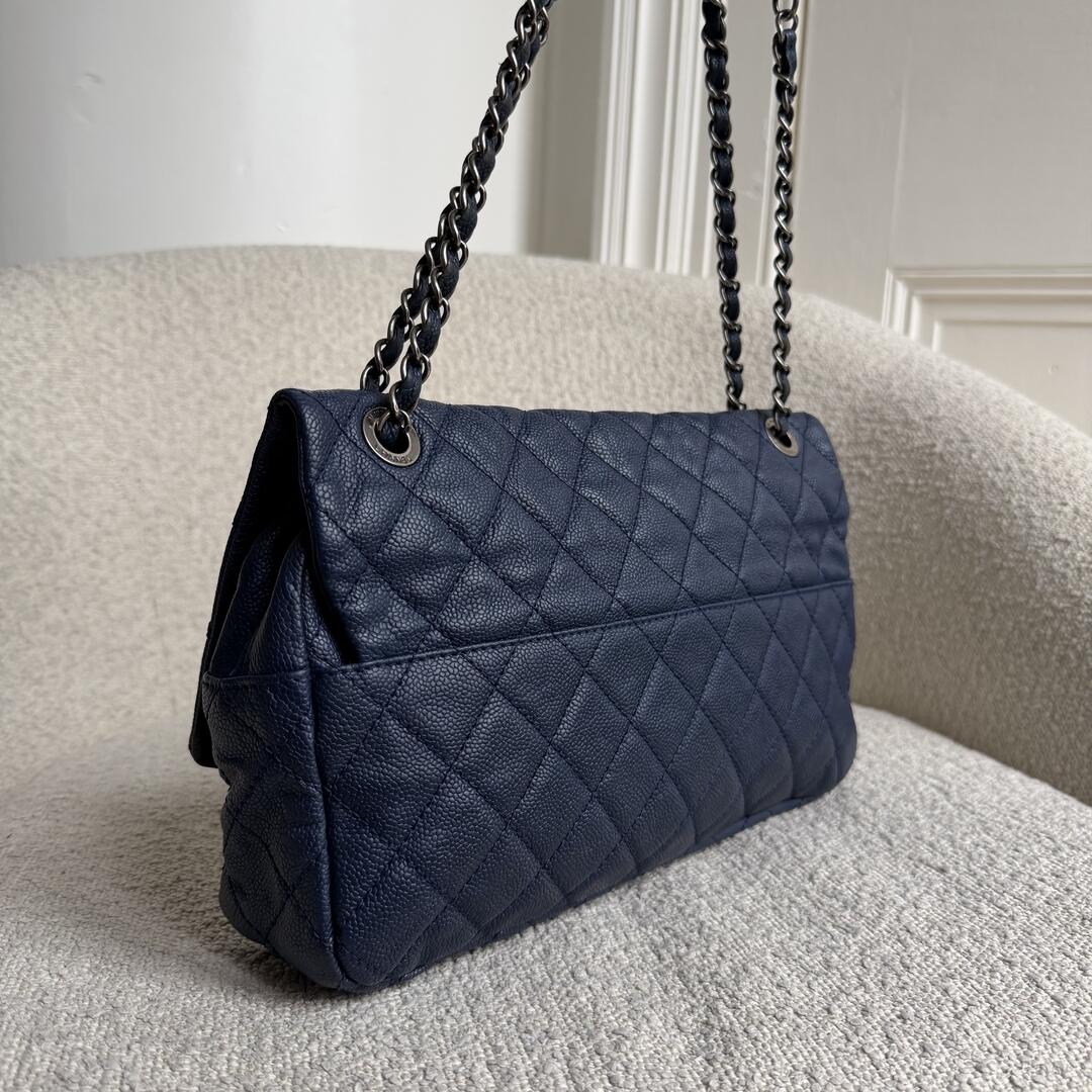 2012 Chanel CC Jumbo Easy Caviar Single Flap Midnight Blue Shoulder Bag