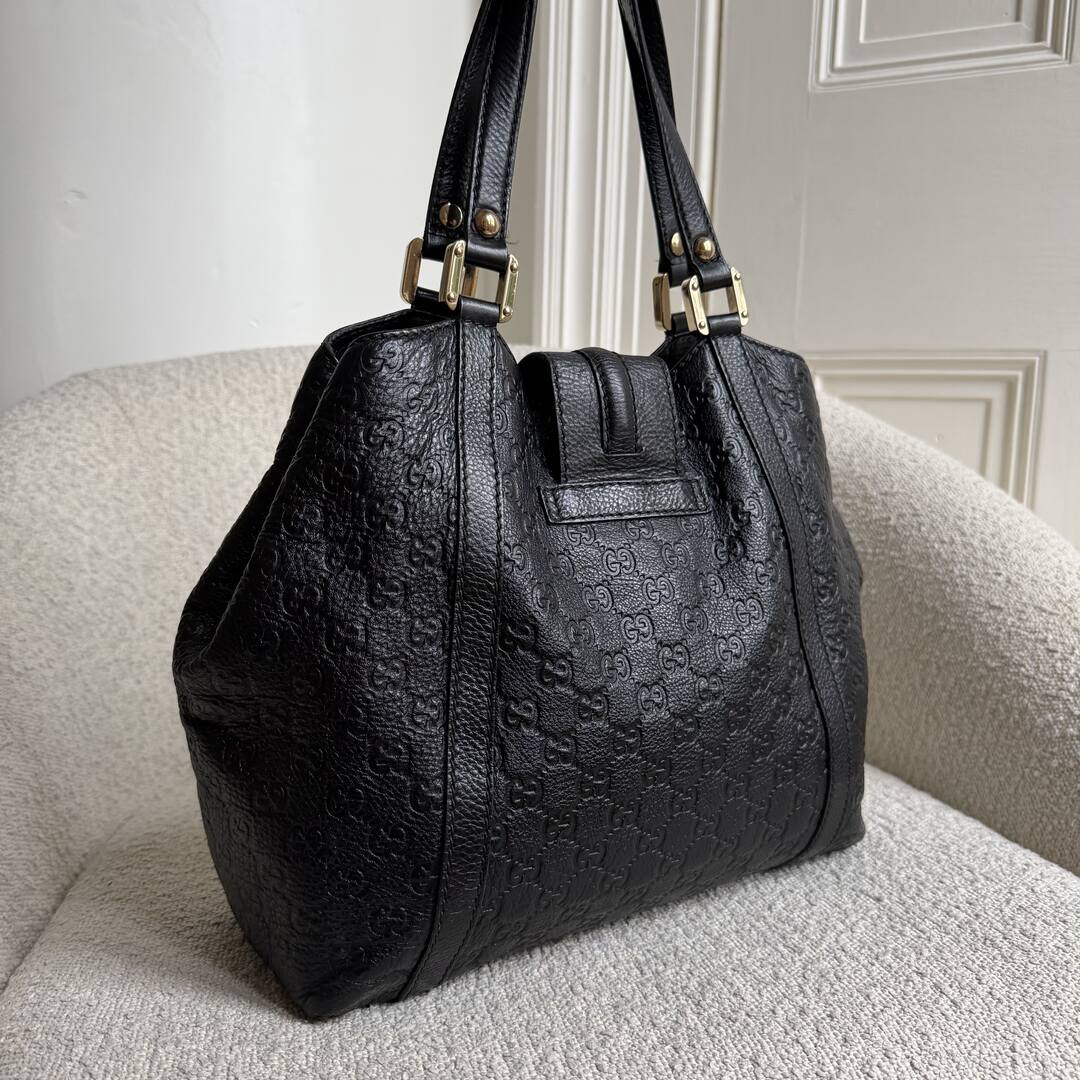 Gucci Guccissima Hobo Black Leather Shoulder Bag
