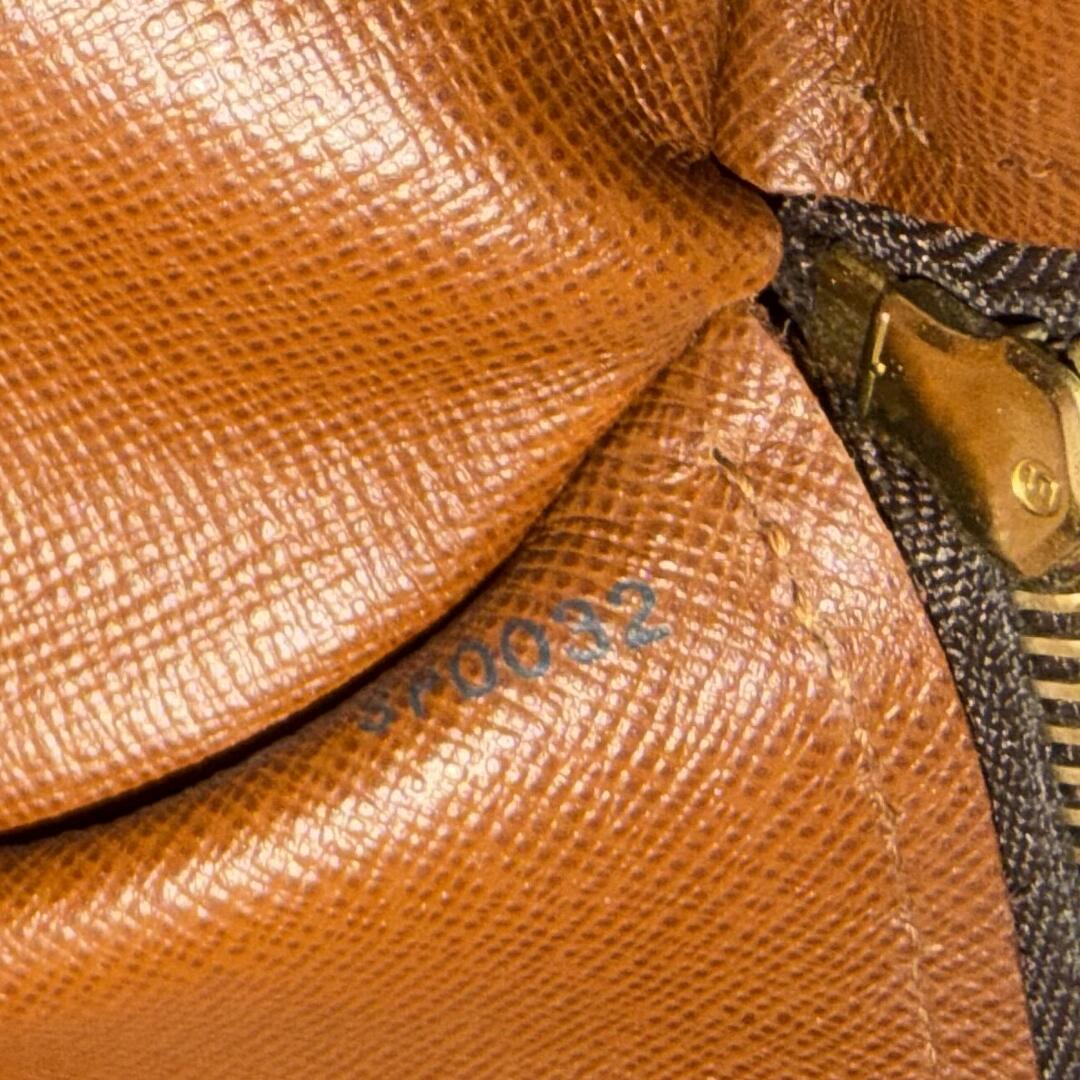 2002 Louis Vuitton Papillon 26 Handbag