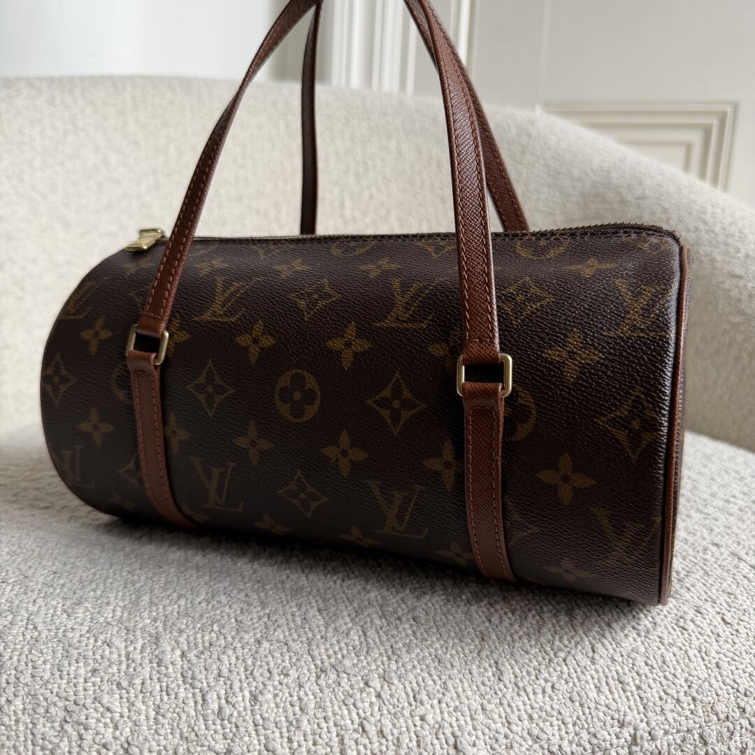 2002 Louis Vuitton Papillon 26 Handbag