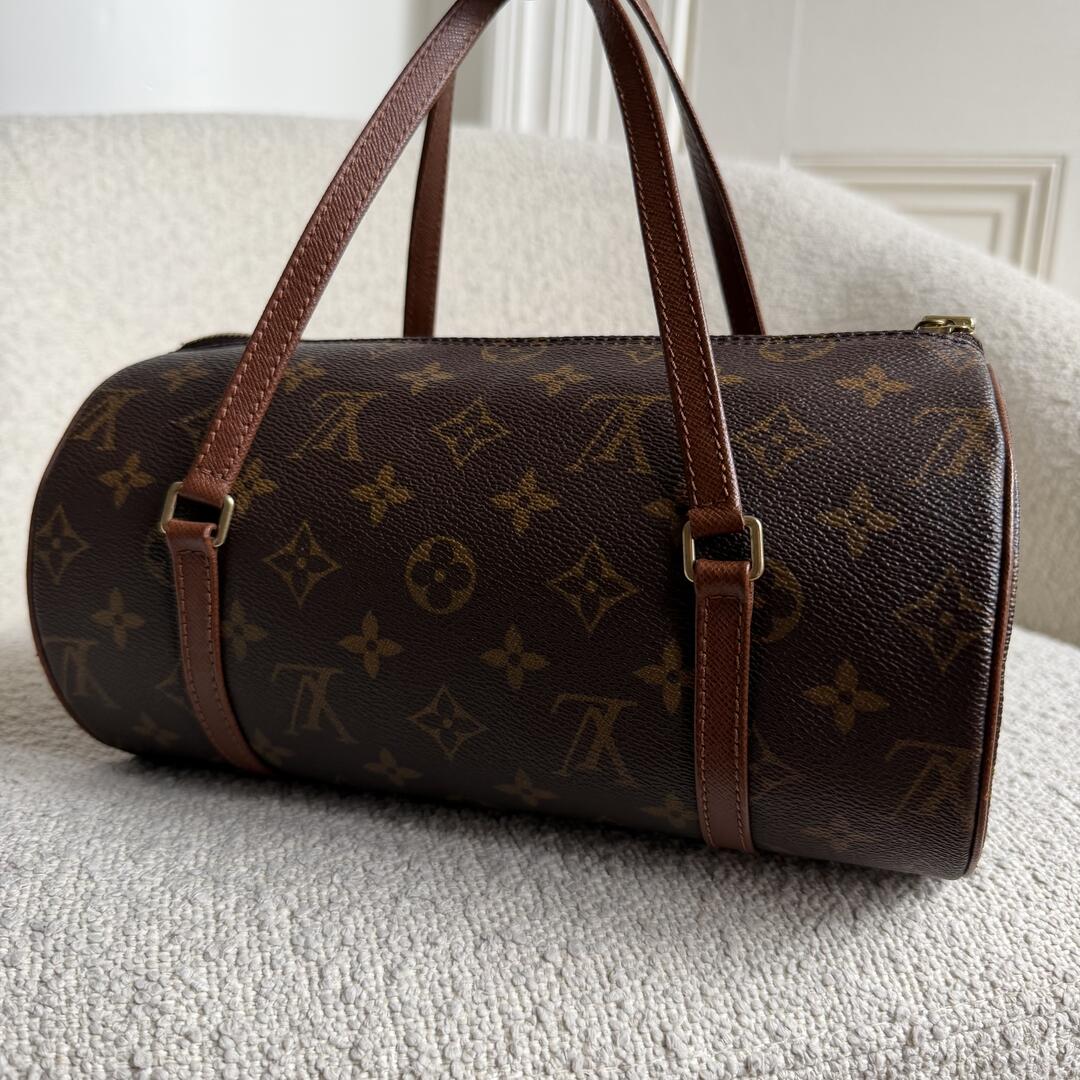 2002 Louis Vuitton Papillon 26 Handbag
