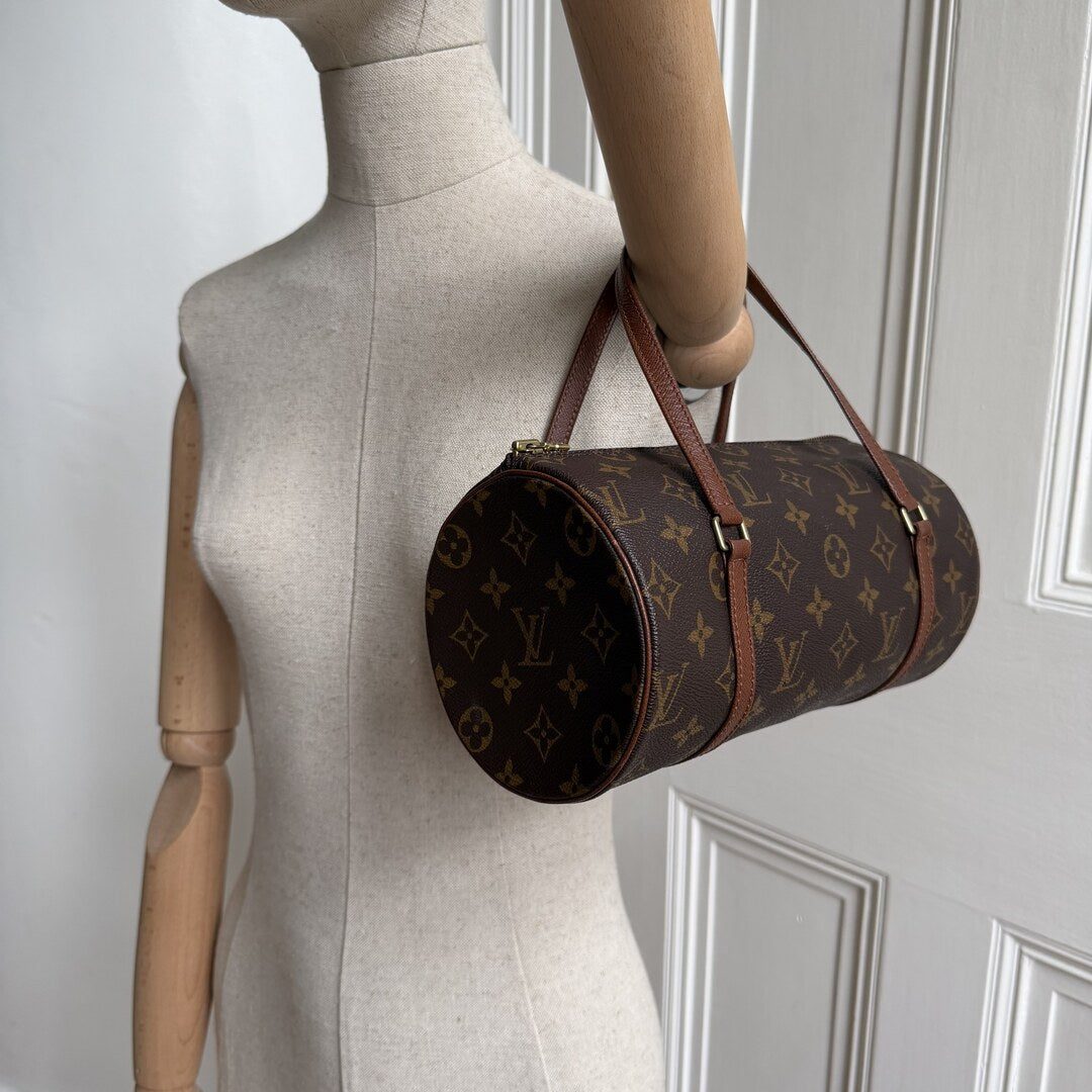 2002 Louis Vuitton Papillon 26 Handbag
