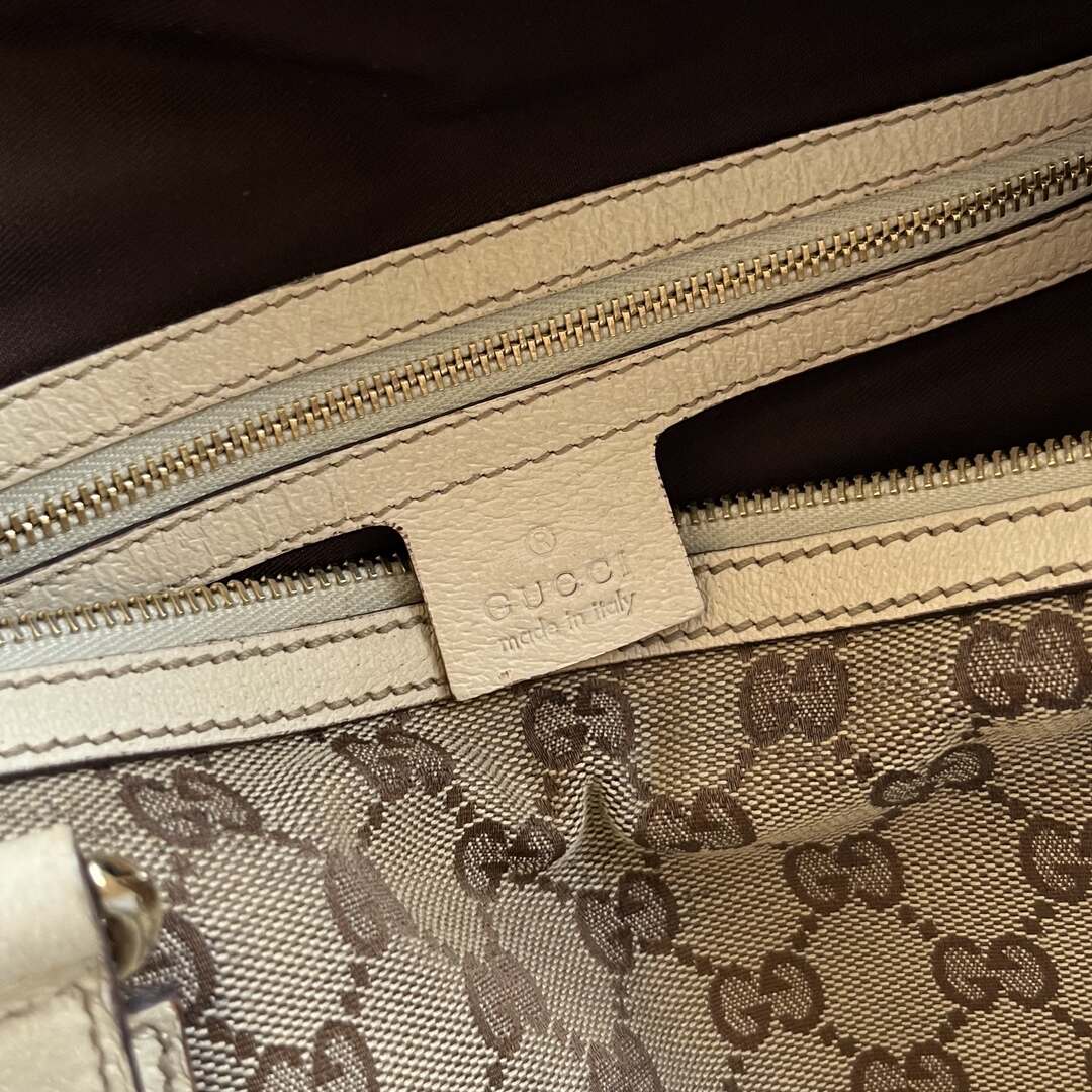 Gucci GG Canvas Charmy Boston Cream Shoulder Bag