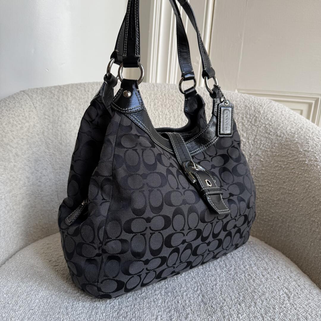 Coach Signature Hobo Black Shoulder Bag