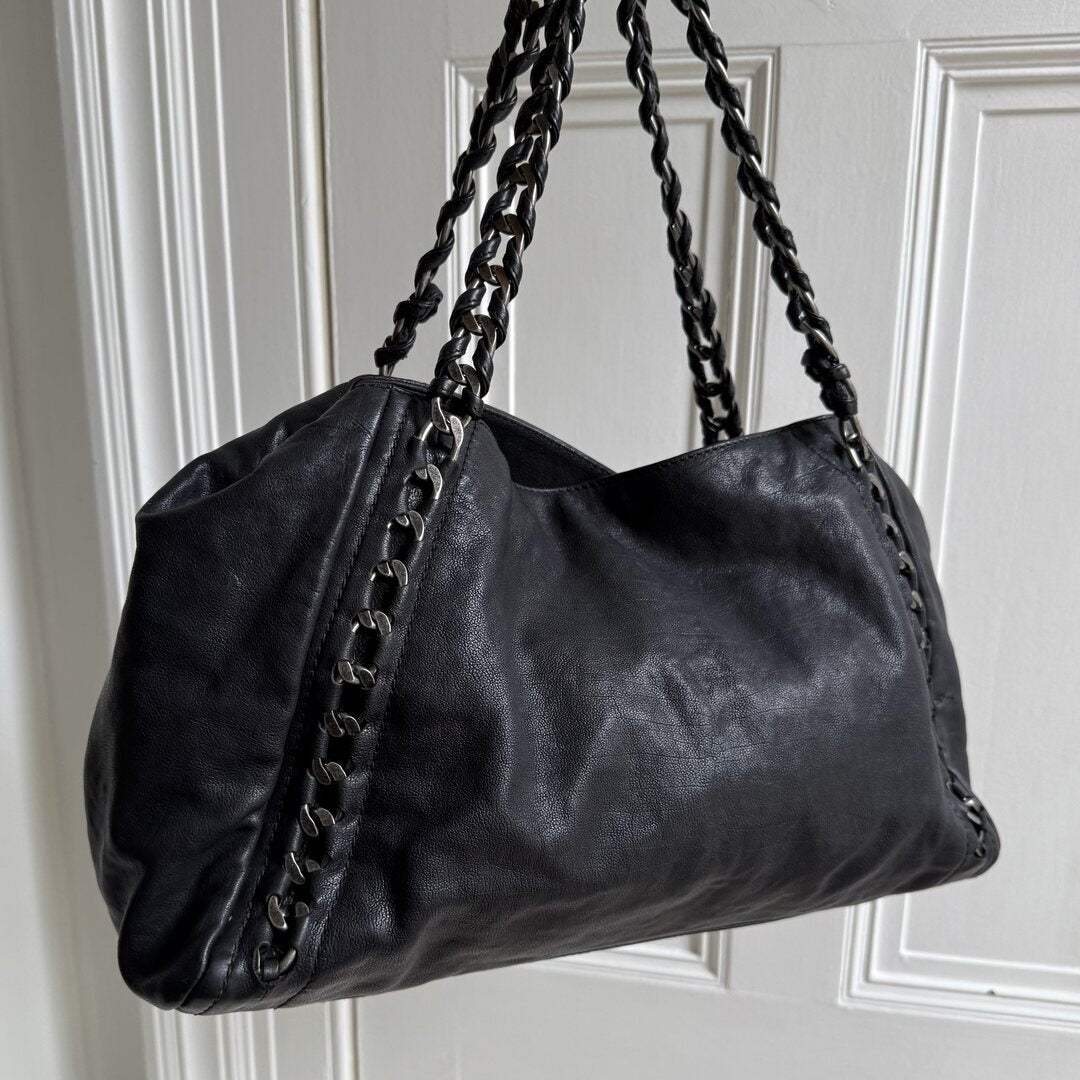 2005 Chanel Leather Luxe Ligne Bowler Tote Bag