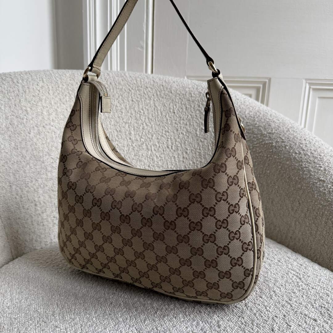 Gucci GG Canvas White Shoulder Bag