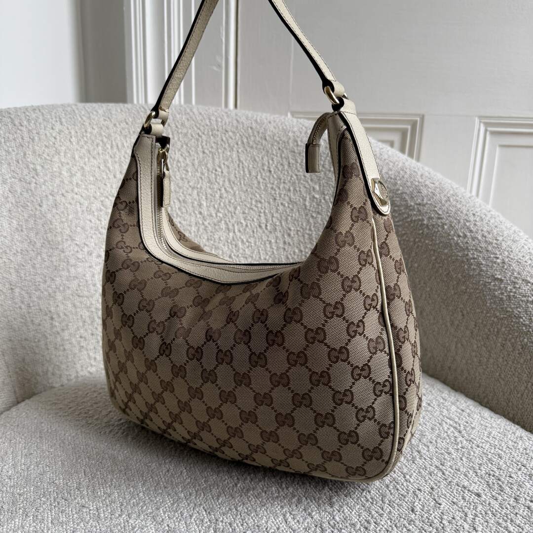 Gucci GG Canvas White Shoulder Bag