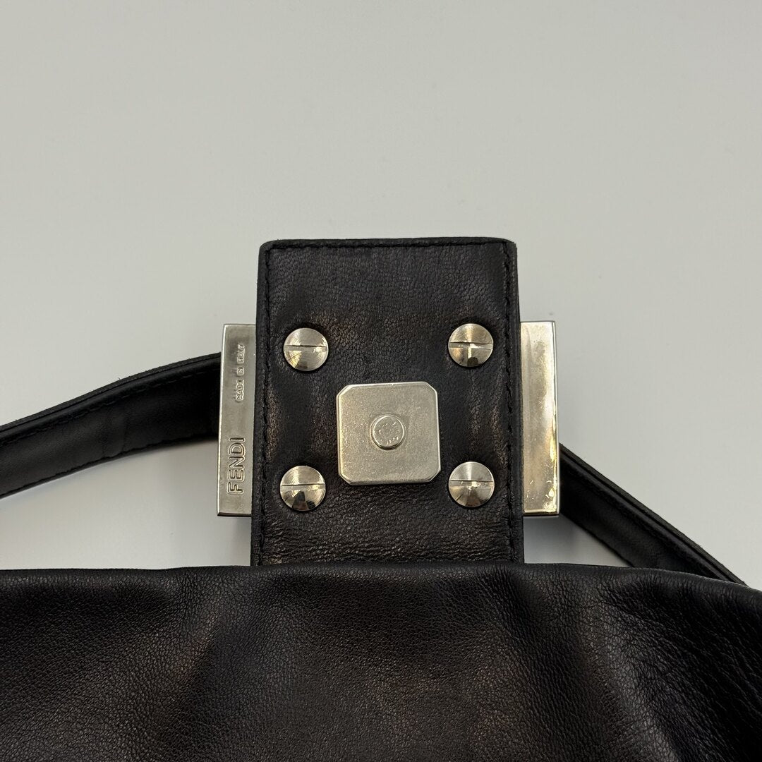 Fendi Mamma Baguette Black Leather Shoulder Bag