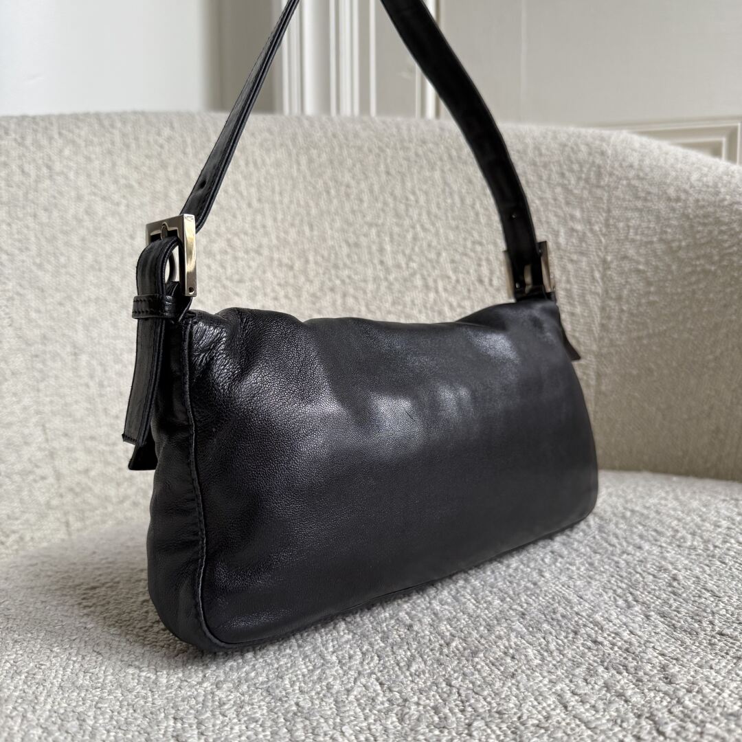 Fendi Mamma Baguette Black Leather Shoulder Bag
