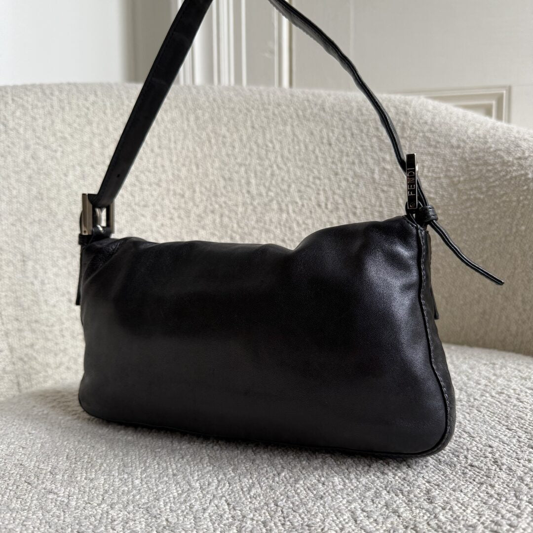 Fendi Mamma Baguette Black Leather Shoulder Bag