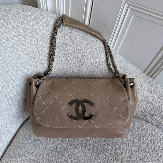 2004 Chanel CC Wild Stitch Surpique Chain Flap Beige Shoulder Bag