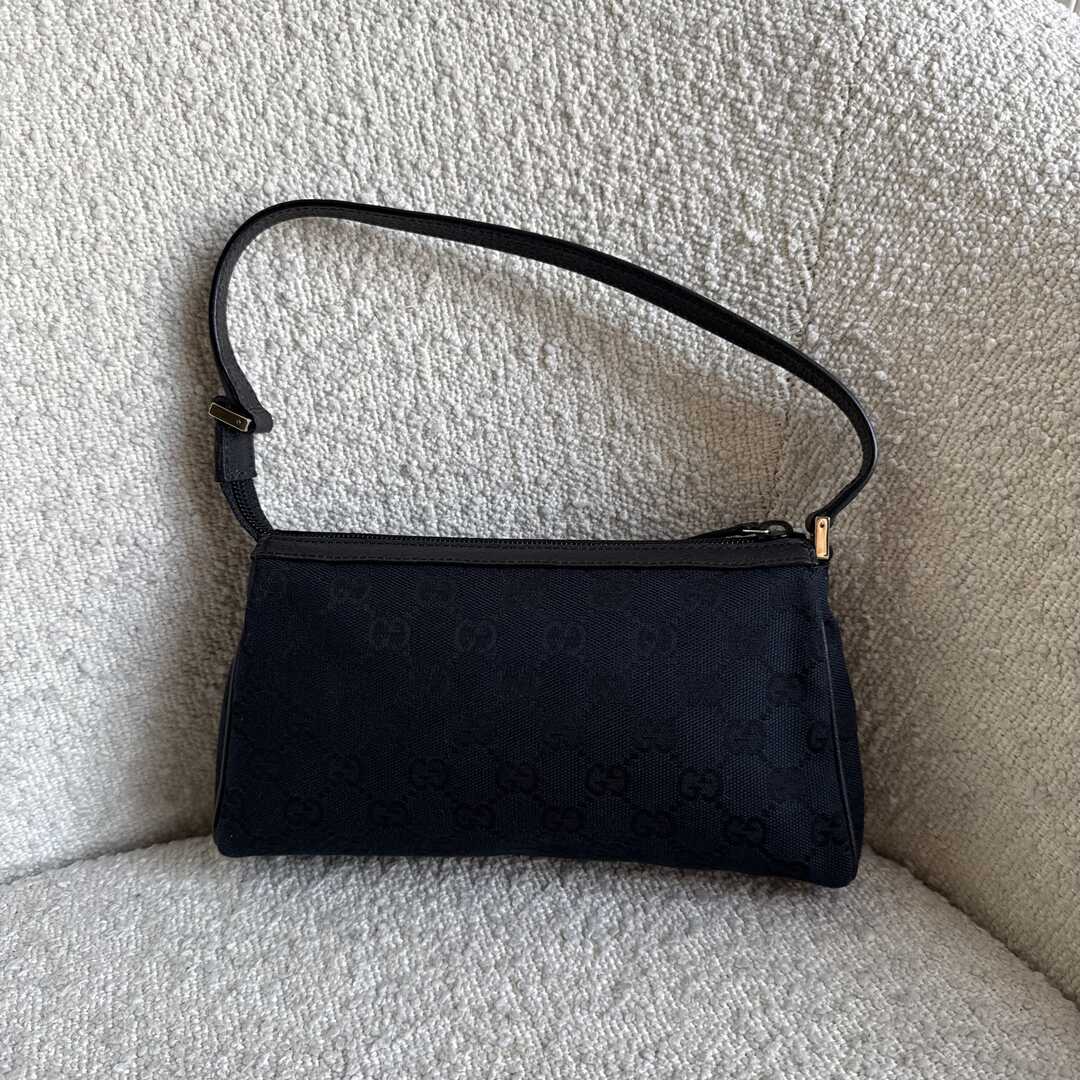 Gucci Mini Abbey D Ring Black Shoulder Bag