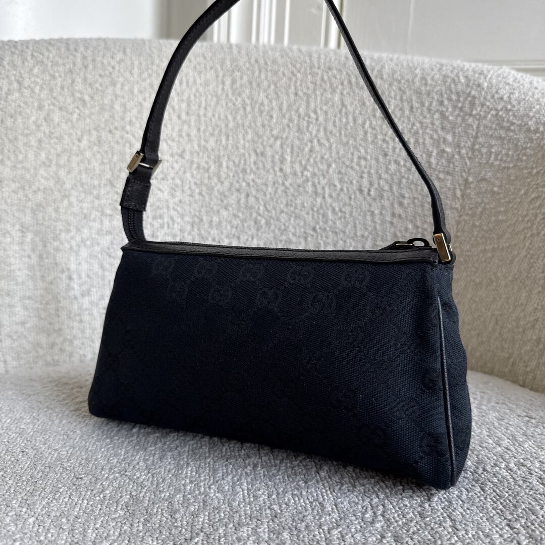 Gucci Mini Abbey D Ring Black Shoulder Bag