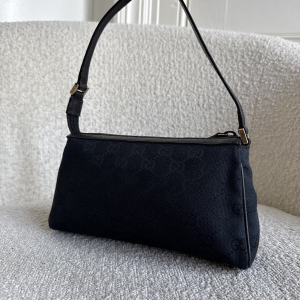 Gucci Mini Abbey D Ring Black Shoulder Bag
