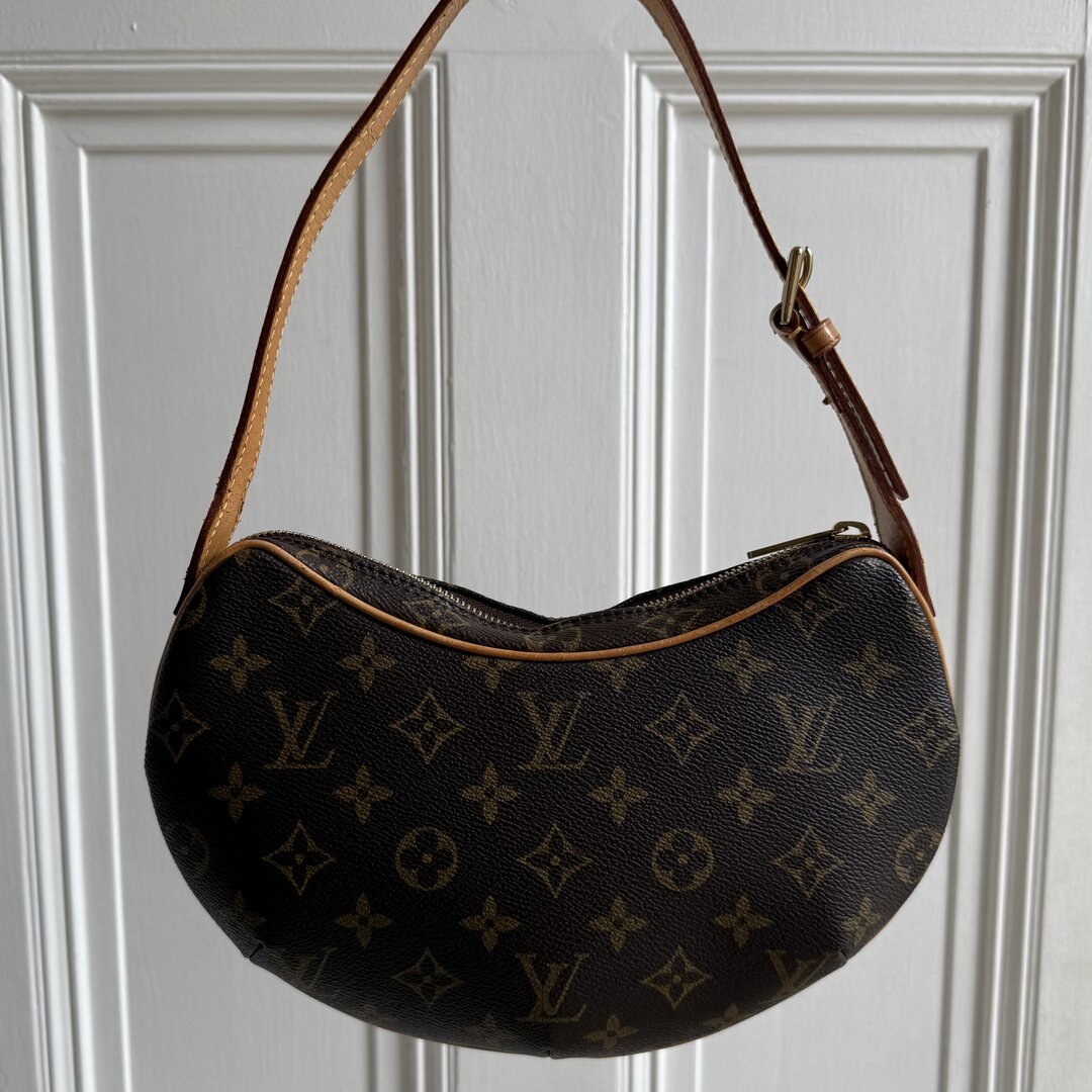 2002 Louis Vuitton Croissant PM Shoulder Bag