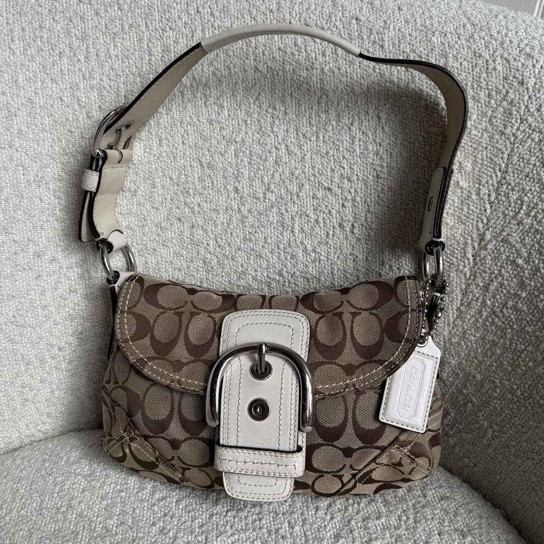 Coach Signature Soho White Shoulder Bag