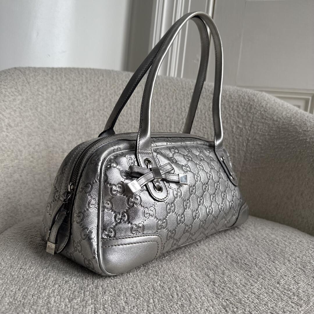 Gucci Guccissima Princy Metallic Silver Leather Shoulder Bag