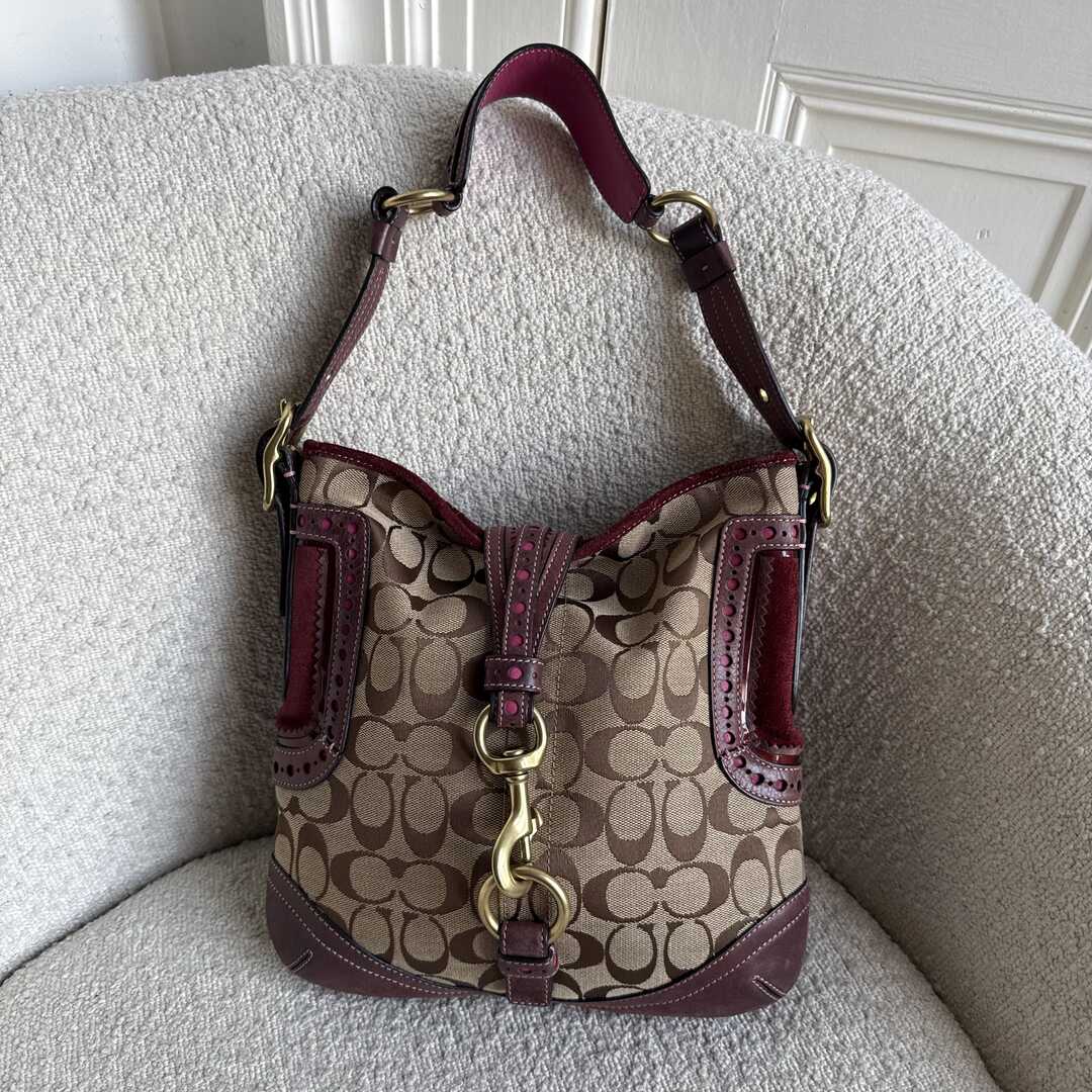 Coach Signature Hobo Buckle Burgundy Shoulder Bag