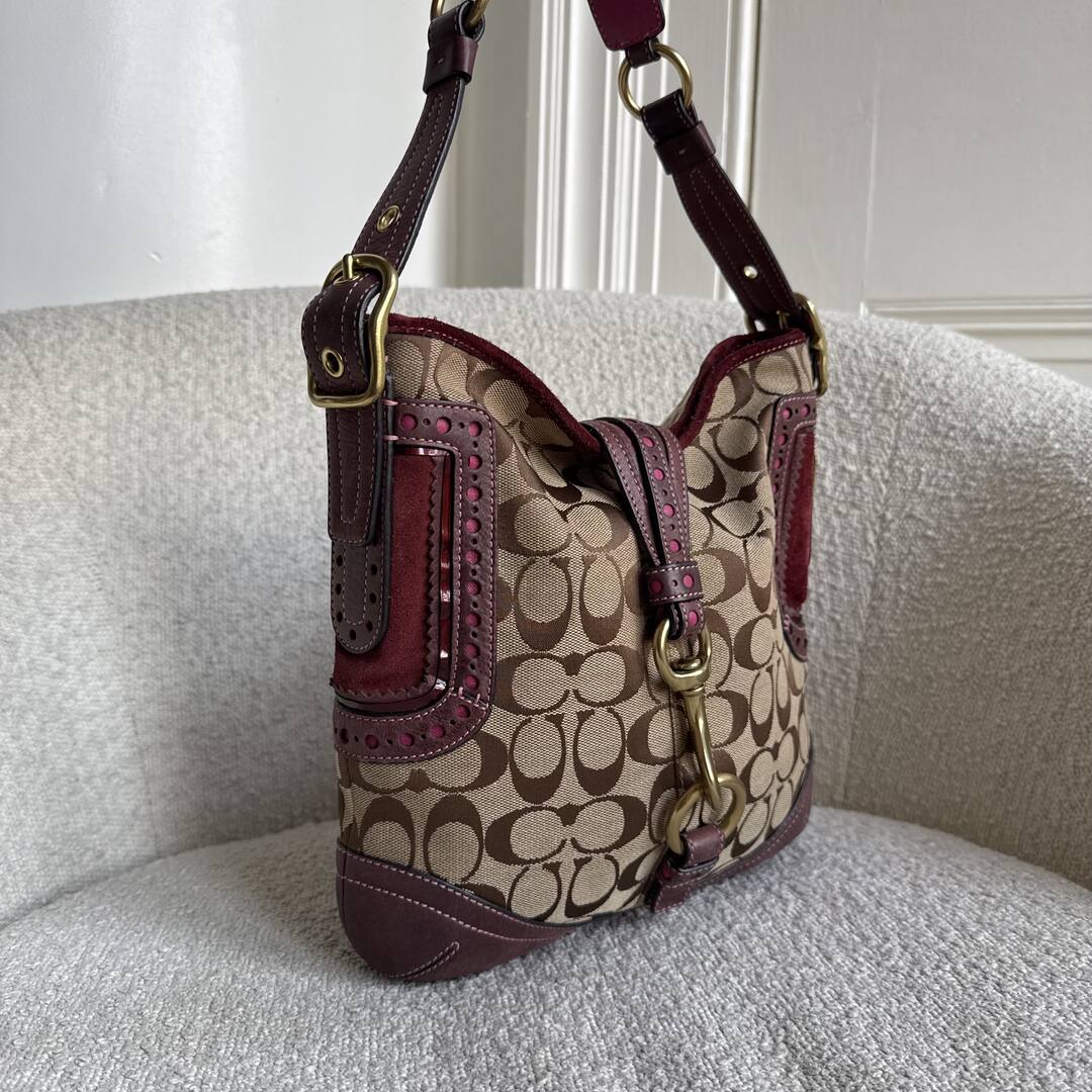 Coach Signature Hobo Buckle Burgundy Shoulder Bag