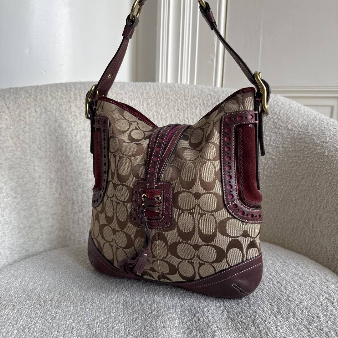 Coach Signature Hobo Buckle Burgundy Shoulder Bag