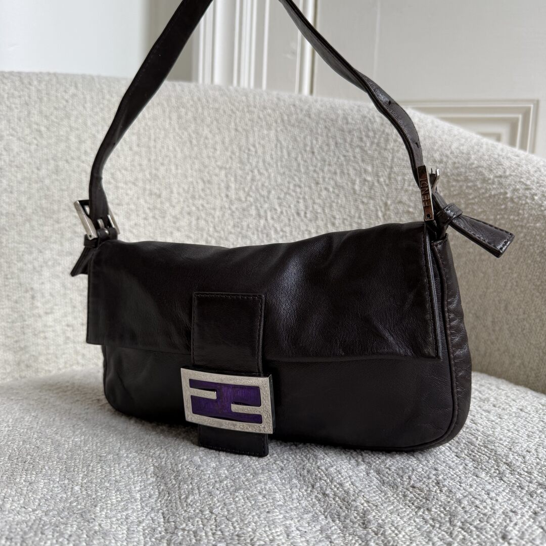 Fendi Mamma Baguette Dark Brown Leather Shoulder Bag