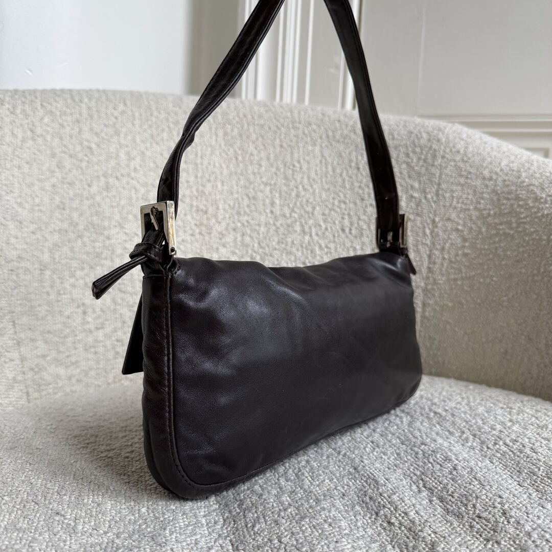 Fendi Mamma Baguette Dark Brown Leather Shoulder Bag