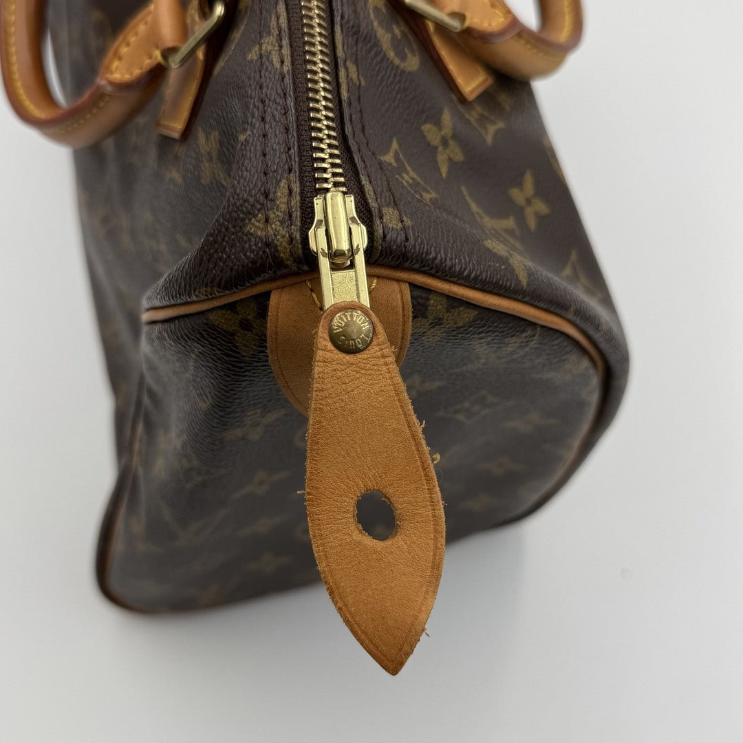 2002 Louis Vuitton Monogram Speedy 30 Handbag
