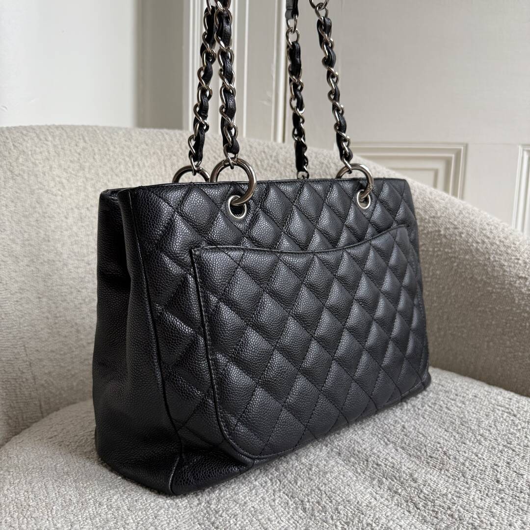 2009 Chanel CC Matelasse Timeless Black Chain Shoulder Bag