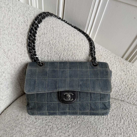 2000 Chanel Blue Denim Chocolate Bar Flap Shoulder Bag