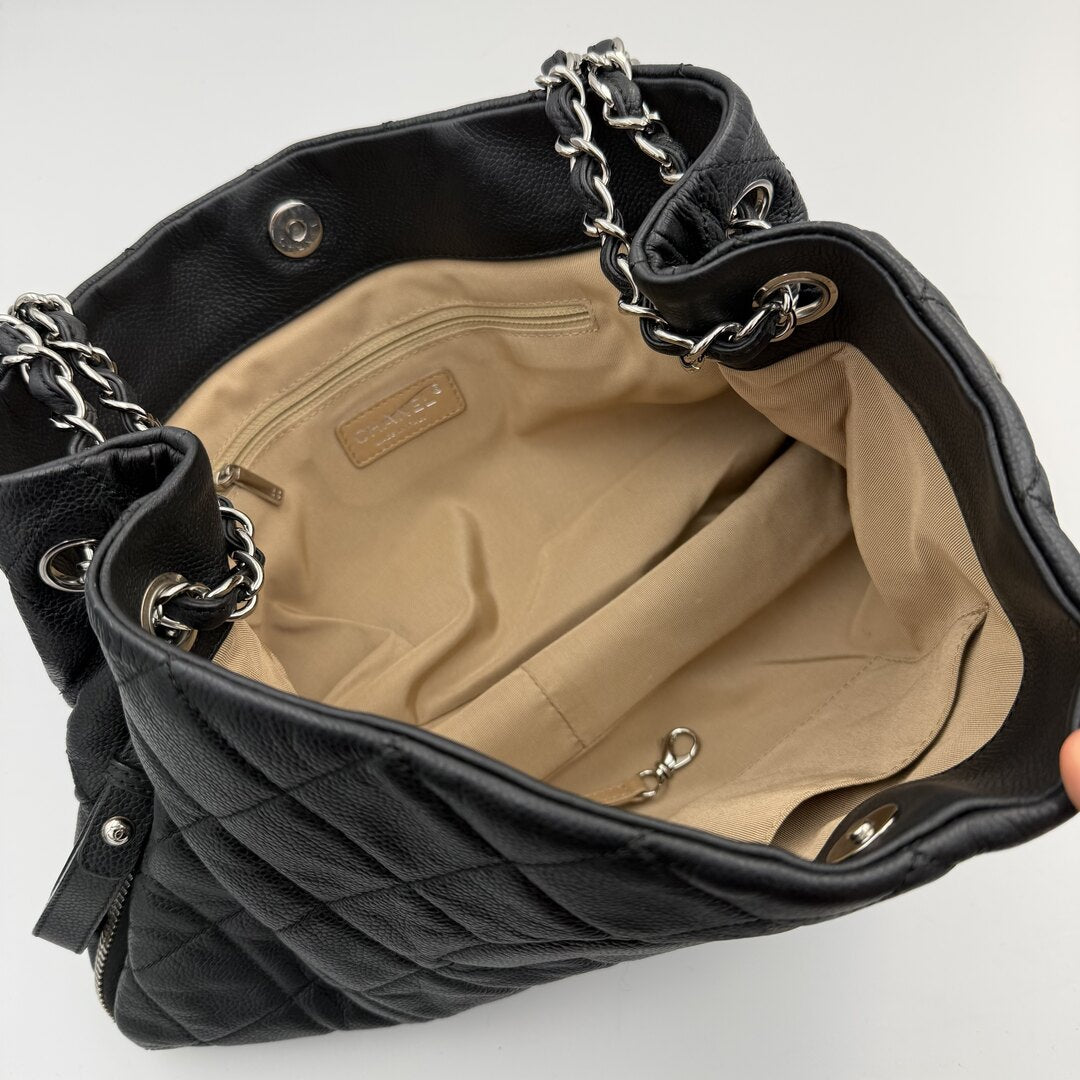 2008 Chanel CC Timeless Expandable Caviar Black Shoulder Bag