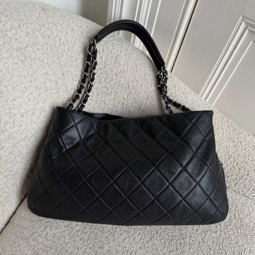 2008 Chanel CC Timeless Expandable Caviar Black Shoulder Bag