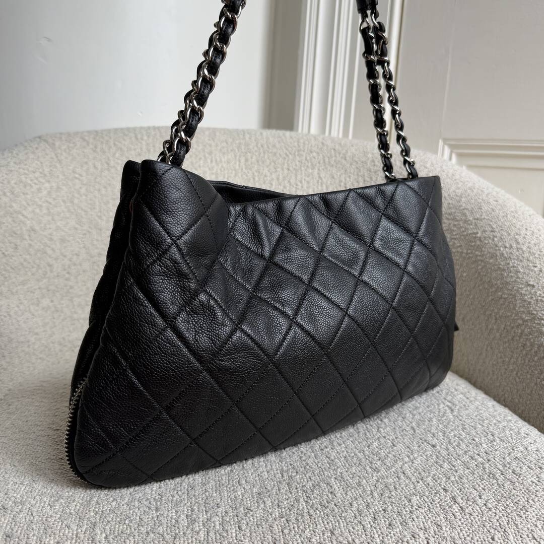 2008 Chanel CC Timeless Expandable Caviar Black Shoulder Bag
