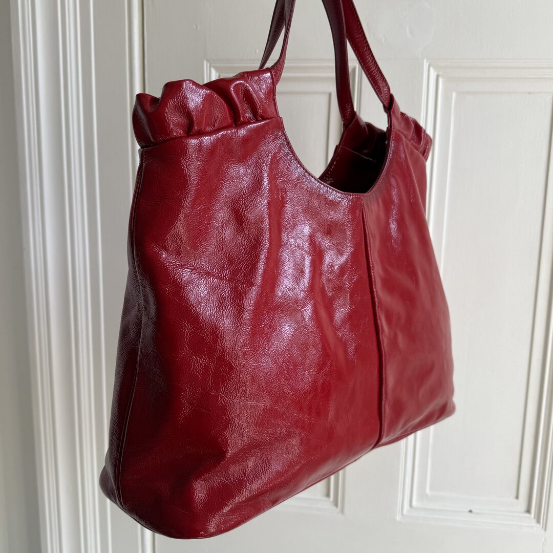 Yves Saint Laurent Hobo Patent Leather Red Tote Bag
