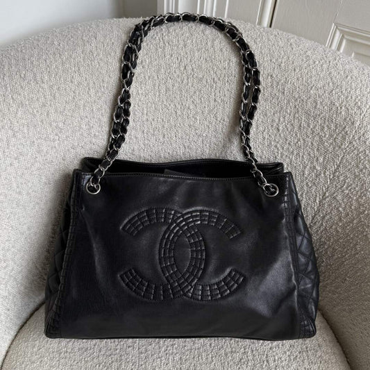 2012 Chanel CC Lambskin Black Chain Tote Bag