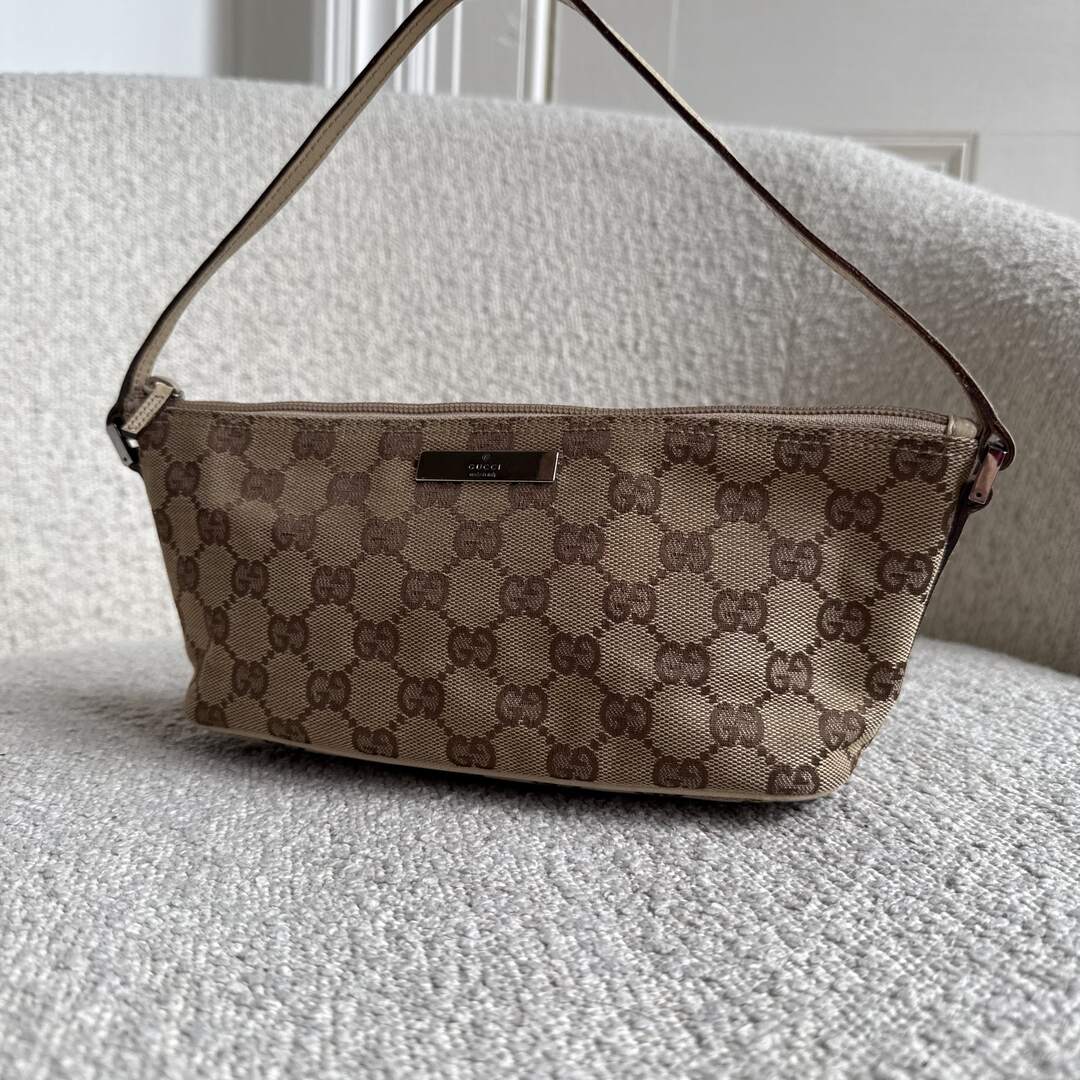 Gucci GG Monogram Cream Boat Pochette Handbag