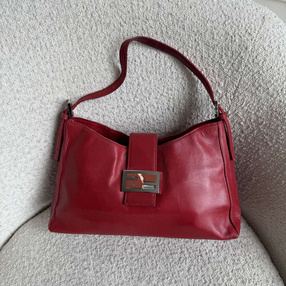 Fendi Baguette Hobo Red Leather Shoulder Bag