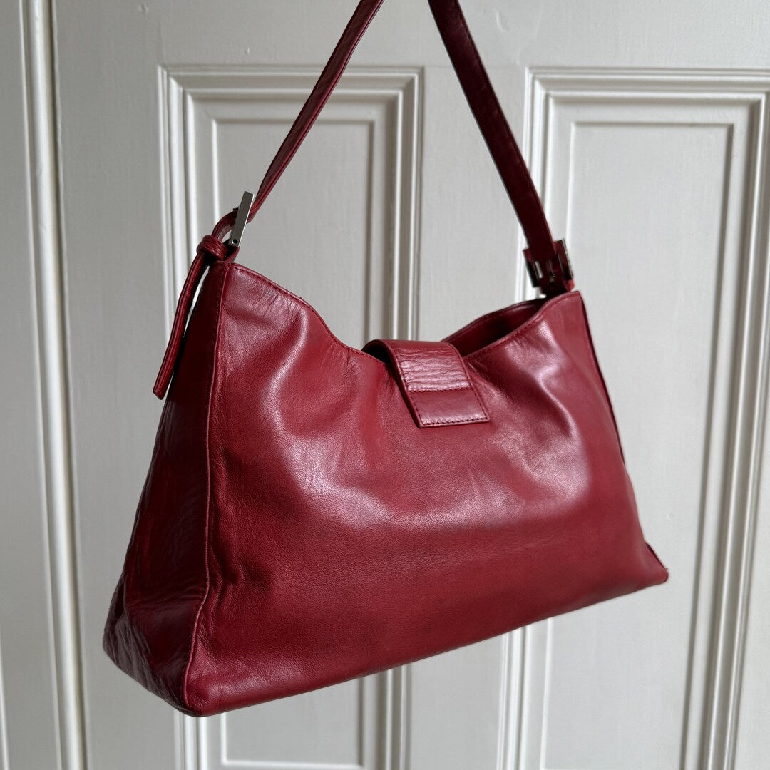 Fendi Baguette Hobo Red Leather Shoulder Bag