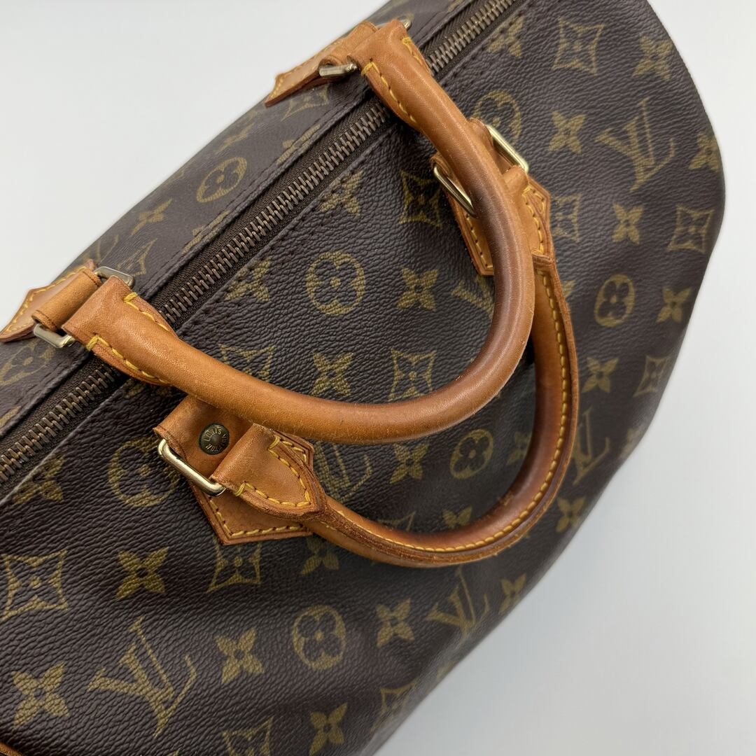 Louis Vuitton Monogram Speedy 30 Handbag