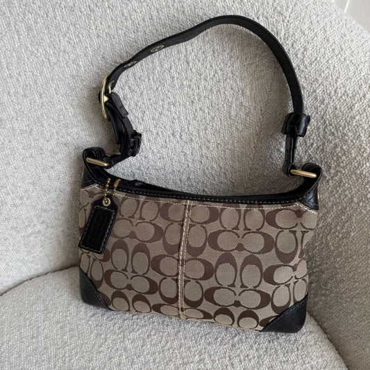 Coach Signature Black Shoulder Bag