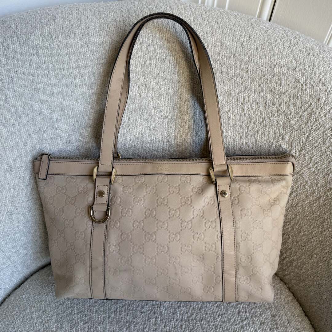 Gucci Guccissima Abbey Peach Pink Leather Shoulder Bag