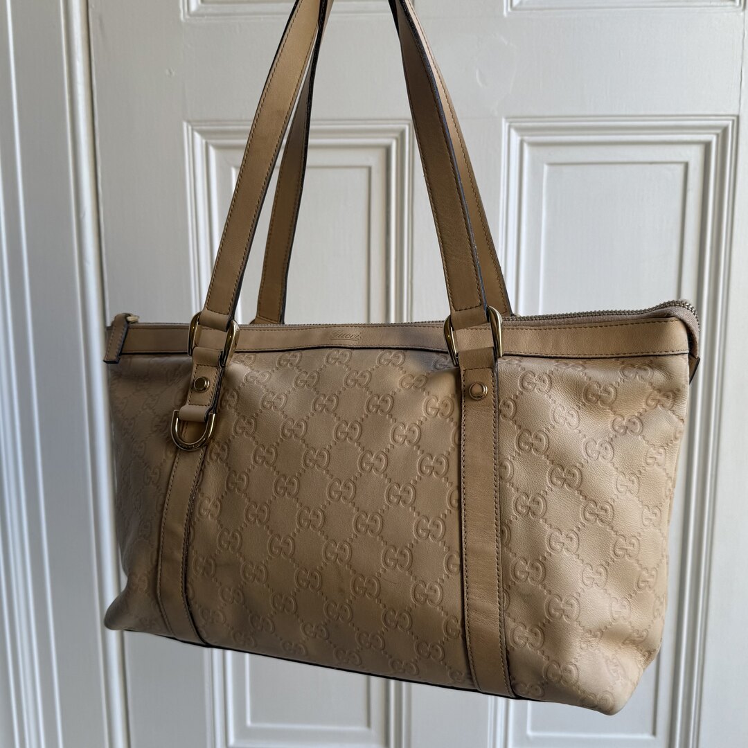 Gucci Guccissima Abbey Peach Pink Leather Shoulder Bag