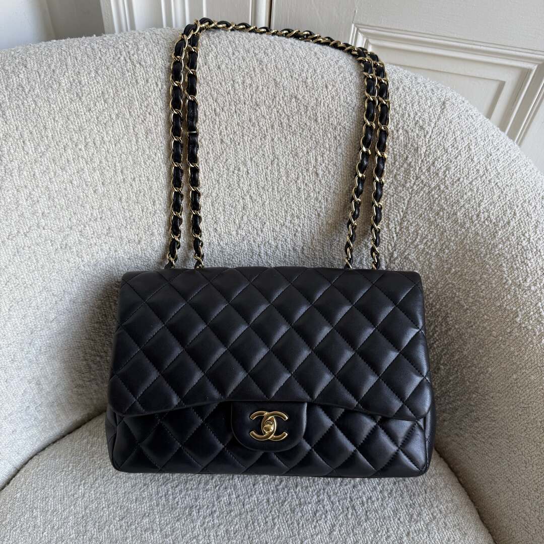 2010 Chanel CC Jumbo Classic Quilted Single Flap Black Shoulder Bag