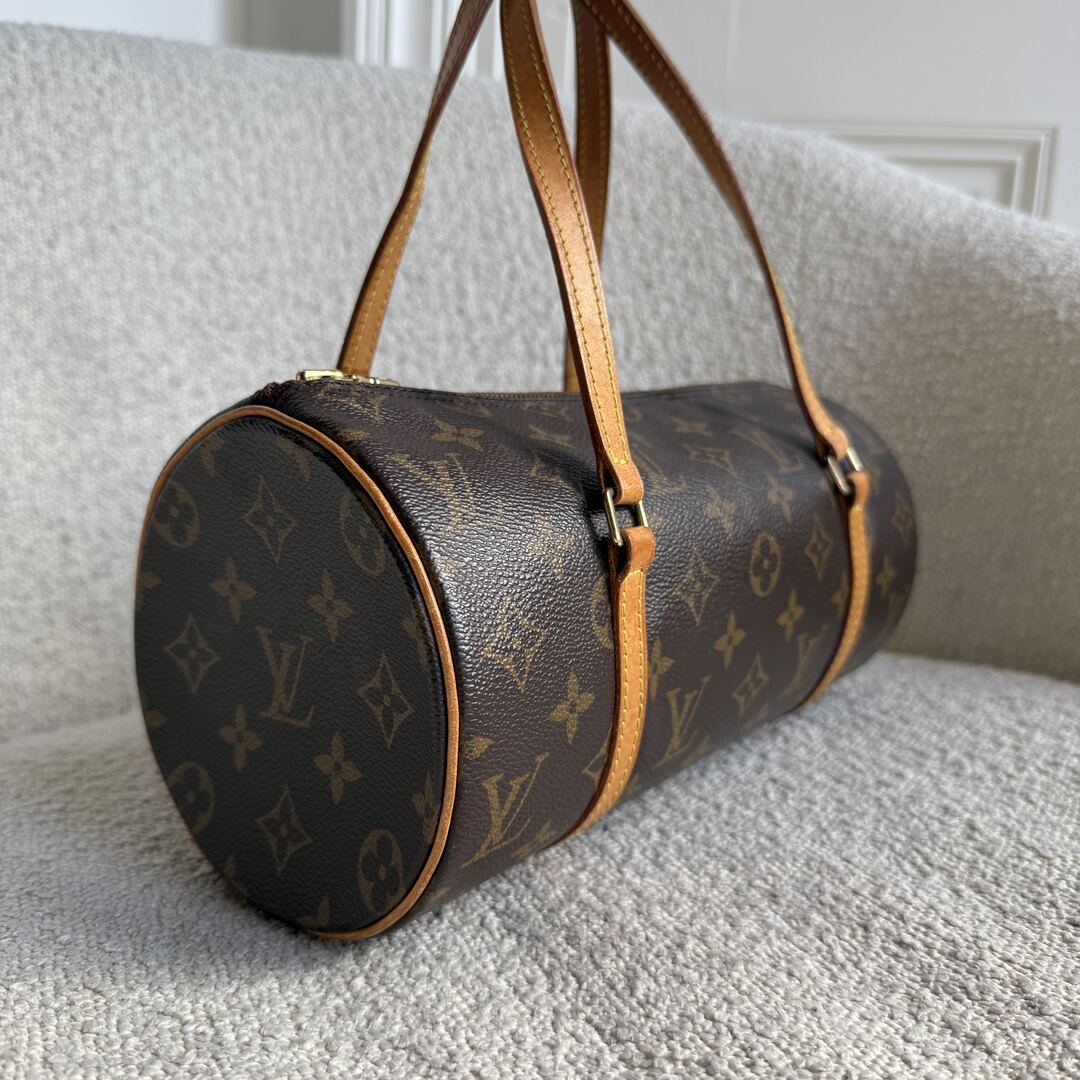 2005 Louis Vuitton Papillon 26 Handbag
