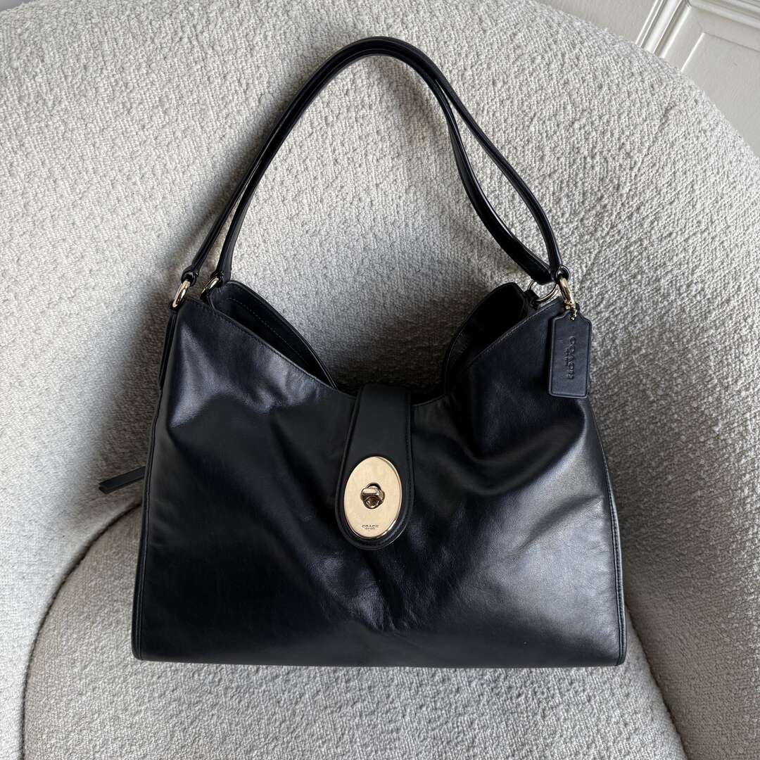 Coach Madison Carlyle Black Leather Shoulder Bag