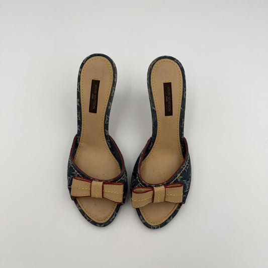 2005 Louis Vuitton Blue Denim Bow Kitten Heels