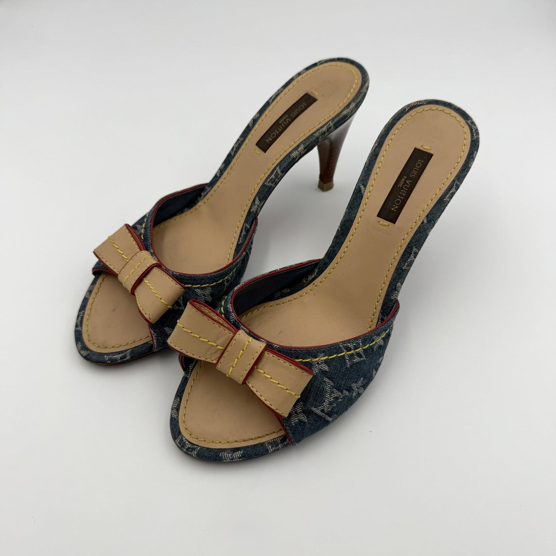2005 Louis Vuitton Blue Denim Bow Kitten Heels