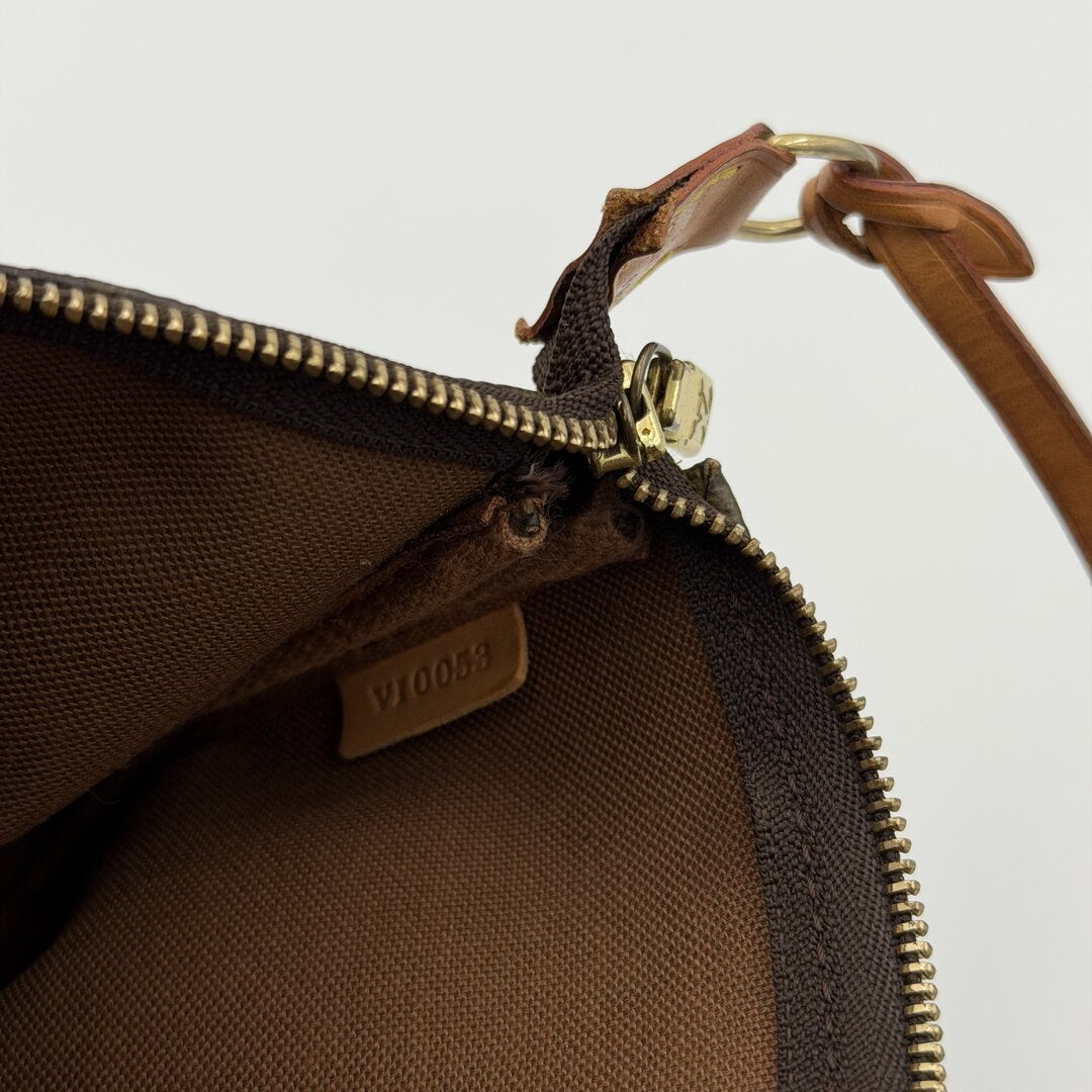 2003 Louis Vuitton Monogram Pochette Accessories Shoulder Bag