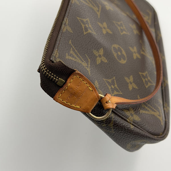 2003 Louis Vuitton Monogram Pochette Accessories Shoulder Bag